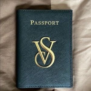 Passport wallet